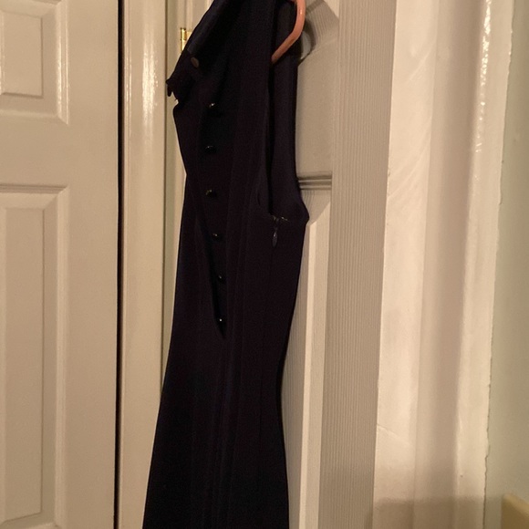 Dress - Picture 3 of 8
